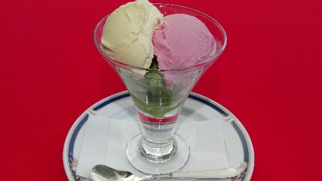 3色アイス 600円